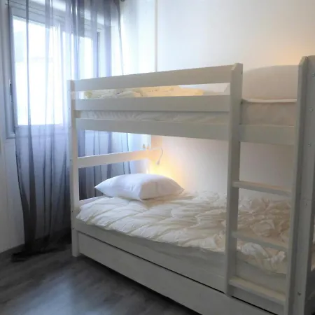 5 Couchages Avec Acces Direct A La Et Garage - - Fr-1-224-769 Apartment *