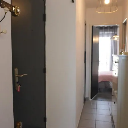 5 Couchages Avec Acces Direct A La Et Garage - - Fr-1-224-769 *